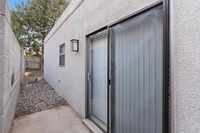 12208 Menaul Blvd NE in Albuquerque, NM - Foto de edificio - Building Photo