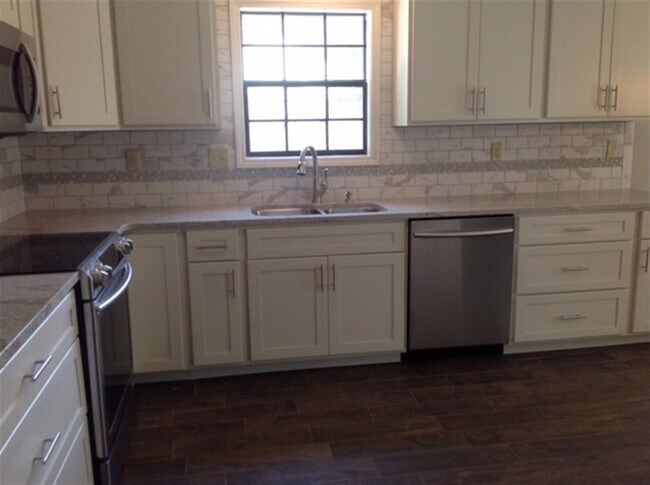 2487 Brachton Ave in Germantown, TN - Building Photo - Building Photo