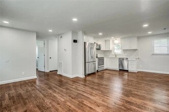 6600 Lowell Ave in Overland Park, KS - Building Photo - Building Photo