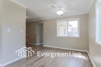 1657 Eastbrook Dr S in Columbus, OH - Building Photo - Building Photo