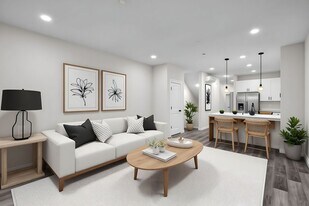 15613 Admiralty Way in Lynnwood, WA - Building Photo