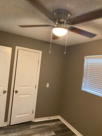 304 Furlong Dr photo'