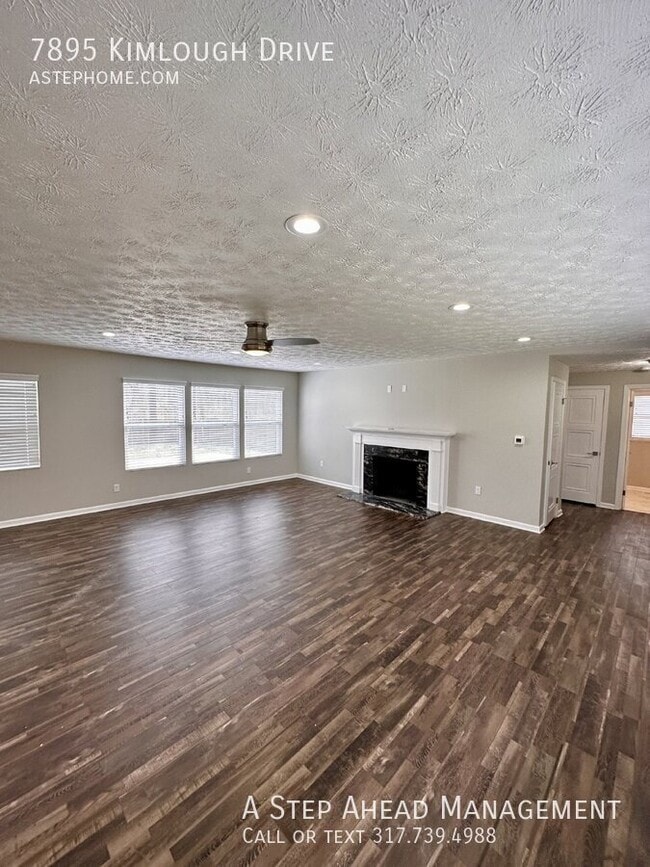 7895 Kimlough Dr in Indianapolis, IN - Building Photo - Building Photo