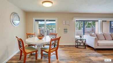 950 Portola Dr in Del Rey Oaks, CA - Building Photo - Building Photo