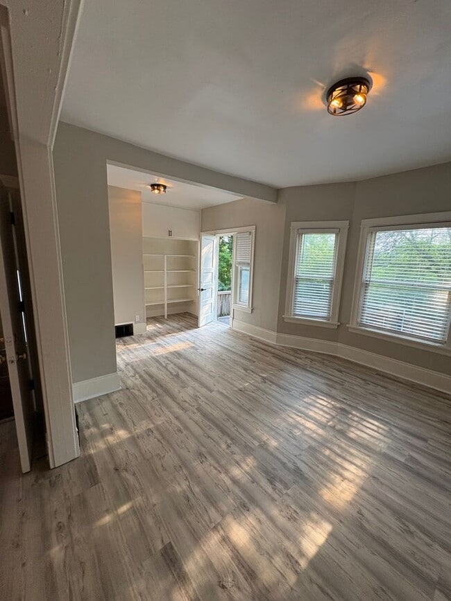 property at 2123 N 47th St