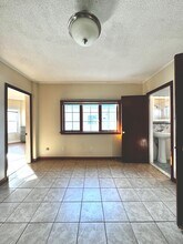 28 Quincy St, Unit Apt.2 in Somerville, MA - Foto de edificio - Building Photo