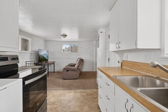 3906 W Dorian St in Boise, ID - Building Photo - Building Photo
