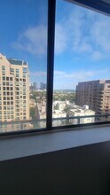 10535 Wilshire Blvd, Unit 1514 in Los Angeles, CA - Foto de edificio - Building Photo