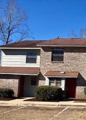 209 E Manor Dr in Columbus, MS - Building Photo