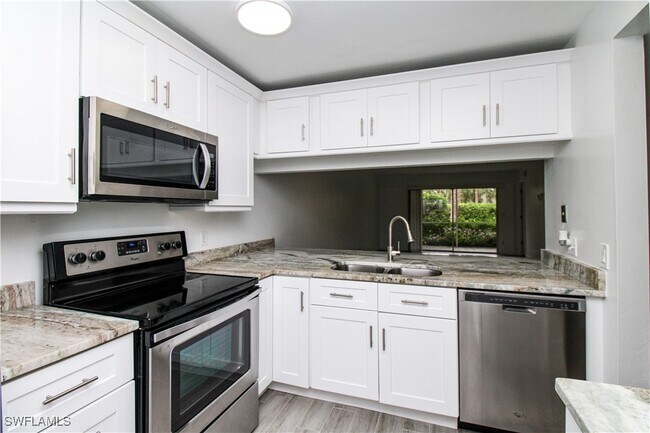 property at 2566 Kings Lake Blvd