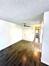 1246 Acadia Pl in Ventura, CA - Building Photo - Building Photo