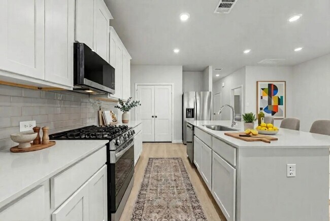 302 Brazen Forest Trl in Magnolia, TX - Building Photo - Building Photo