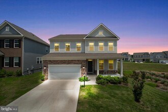 2093 Whithorn Hl in Jeffersonton, VA - Foto de edificio - Building Photo