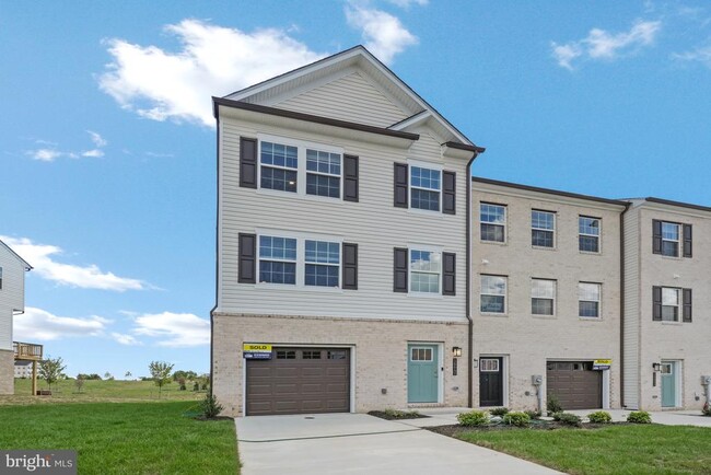 16640 Green Glade Dr in Brandywine, MD - Building Photo - Building Photo