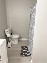 4937 Highland Ave in Kansas City, MO - Building Photo - Building Photo