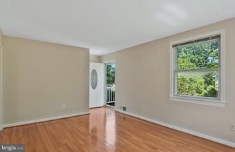 4038 Poplar St in Fairfax, VA - Building Photo - Building Photo