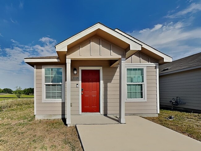 property at 5528 Verdugos Pl