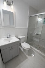 1127 Clifton Rd N E in Atlanta, GA - Building Photo - Building Photo