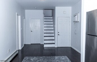 11 Lentz Ave in Newark, NJ - Building Photo - Building Photo