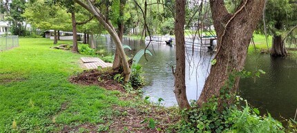 43 Main St in Windermere, FL - Building Photo - Building Photo