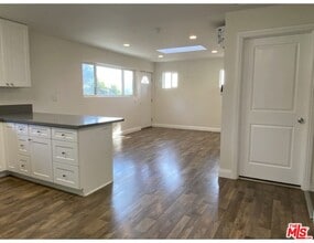 4567 Yellowstone St in Los Angeles, CA - Building Photo - Building Photo