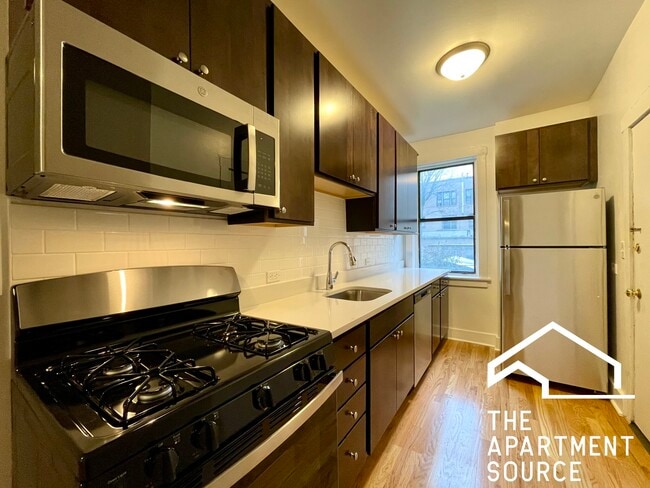 property at 1540 N Kedzie Ave