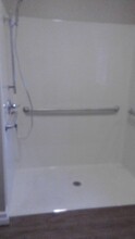 6999 Milestrip Rd, Unit 6999 in Orchard Park, NY - Foto de edificio - Building Photo