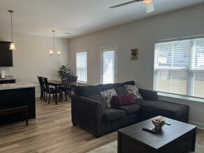 1026 Grayson Ave in Hinesville, GA - Building Photo - Building Photo