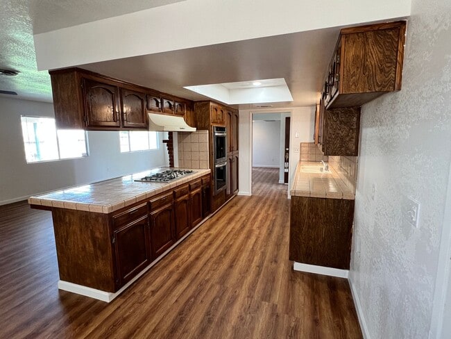 2534 Sunset St in Wasco, CA - Building Photo - Building Photo