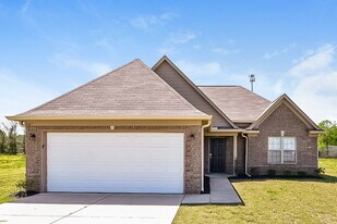 7067 Hurt Rd in Horn Lake, MS - Building Photo
