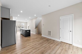 210 Judson Ave in Charlotte, NC - Building Photo - Building Photo