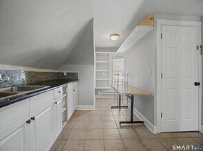 1440 Wood Ave in Bridgeport, CT - Building Photo - Building Photo