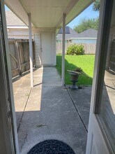 11147 Carriage Lake Dr in Houston, TX - Building Photo - Building Photo