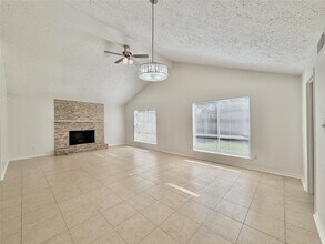 2507 Coopers Post Ln in Sugar Land, TX - Building Photo - Building Photo