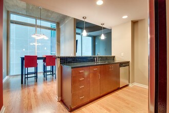 415 Church St-Unit -Apt 2905 in Nashville, TN - Building Photo - Building Photo