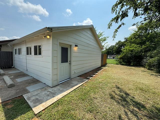 320 W 6th St in Weatherford, TX - Building Photo - Building Photo