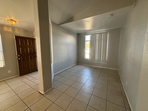 8725 W Palm Ln in Phoenix, AZ - Building Photo - Building Photo