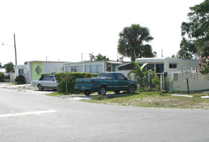 Boynton Mobile Village Apartments