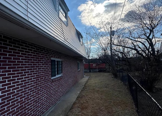 2607 Peoples St in Chester, PA - Building Photo - Building Photo