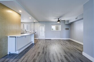 1 N Golfview Rd in Lake Worth Beach, FL - Building Photo - Building Photo