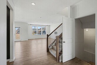 5465 Annapolis Ln N in Plymouth, MN - Building Photo - Building Photo