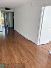3801 Environ Blvd in Lauderhill, FL - Building Photo - Building Photo