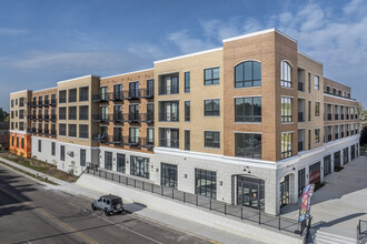 Monarch on Main in Sun Prairie, WI - Building Photo - Building Photo