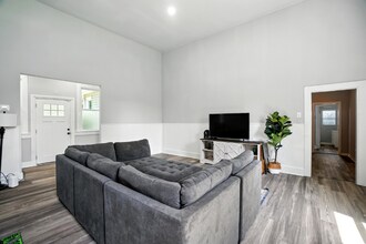 7438 Major Ave in Norfolk, VA - Building Photo - Building Photo