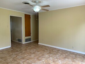 4009 Bahama Dr in Corpus Christi, TX - Building Photo - Building Photo