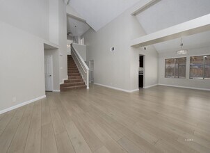649 La Paloma St in Ridgecrest, CA - Building Photo - Building Photo