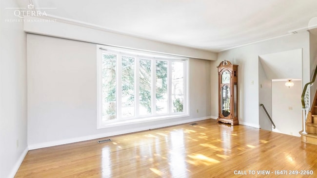 property at 82 Confederation Dr