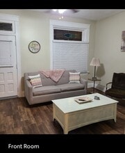2489 Paris St, Unit First floor in Cincinnati, OH - Building Photo - Building Photo