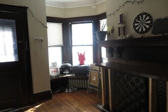 3003 N Maryland Ave in Milwaukee, WI - Building Photo - Building Photo