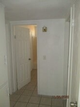 288-288 E Whitney Ave in Woodlake, CA - Building Photo - Building Photo